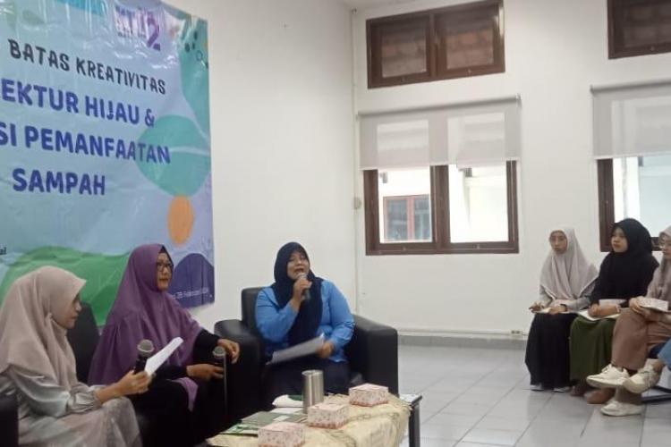 Kegiatan Dialog Interaktif dengan RRI Banda Aceh