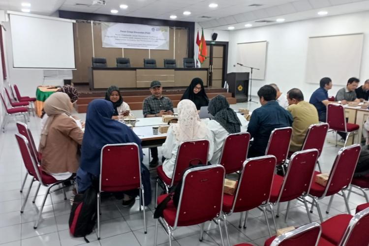 Focus Group Discussion dengan Stakeholders Prodi Arsitektur